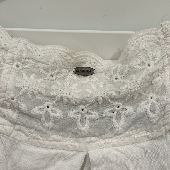 ONEILL ✨ Cute White Cream Boho Tank Surf Chic Metal Buttons Size Small S - Picture 4 of 6